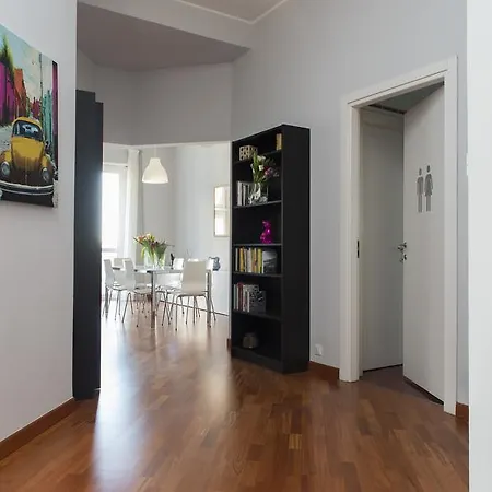 Apartamento San Vincenzo Milão